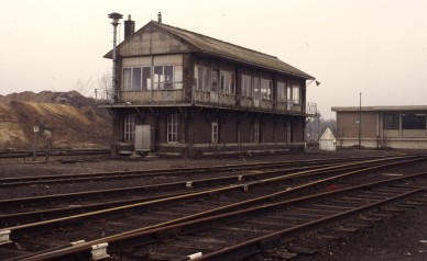 WINTERSLAG  DIA 83-2438.jpg